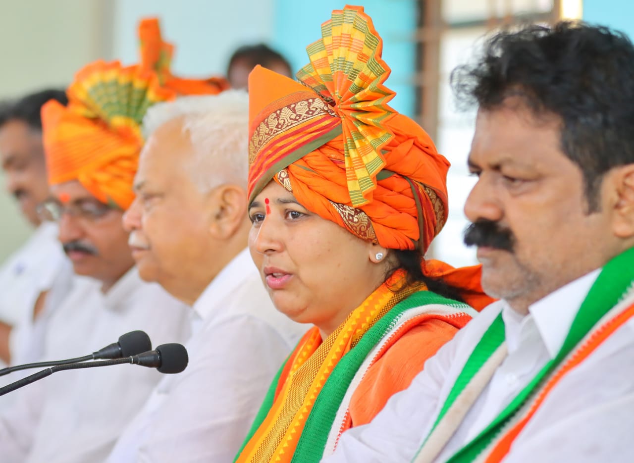 ಕರ್ನಾಟಕದ ಅನ್ನ ಉಂಡಿದ್ದೇನೆ, ಕರ್ಮಭೂಮಿಯ ಋಣ ತೀರಿಸಬೇಕು: ಡಾ.ಅಂಜಲಿ ನಿಂಬಾಳ್ಕರ್