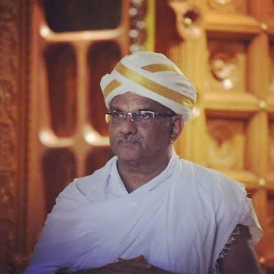ಮಾಧ್ಯಮದ ವಿದ್ಯಾರ್ಥಿಯಾಗಿ ಸೋಶಿಯಲ್ ಮೀಡಿಯಾದ ಬಗ್ಗೆ, ಧರ್ಮಸ್ಥಳದ ಸ್ಥಳೀಯನಾಗಿ ಧರ್ಮಸ್ಥಳದ ಬಗ್ಗೆ ನನ್ನದೇ ಆದ ಕೆಲವು ವಿಚಾರಗಳನ್ನು ಹಂಚಿಕೊಳ್ಳಬೇಕಾಗಿದೆ. ಮತ್ತು ಇದು ನೂರಕ್ಕೆ ನೂರು ವೈಯಕ್ತಿಕ.