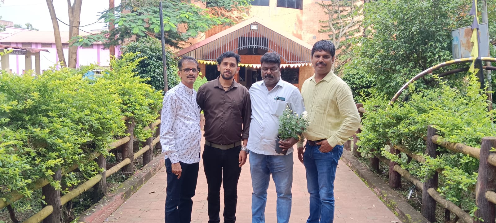 “ಭಟ್ಕಳ ತಾಲೂಕಿನಲ್ಲಿ ಉದಯವಾದ ಕಾರ್ಯನಿರತ ಪತ್ರಕರ್ತರ ಧ್ವನಿ ಸಂಘ”