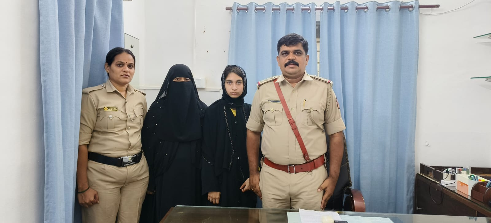 ಅಪ್ರಾಪ್ತೆಯ ಅಪಹರಣ ಆರೋಪಿಗಳನ್ನು  ಆರು ಗಂಟೆಯೊಳಗೆ ಪತ್ತೆ ಮಾಡಿ  ಬಂಧಿಸಿದ ಭಟ್ಕಳ ಗ್ರಾಮೀಣ ಪೊಲೀಸ್